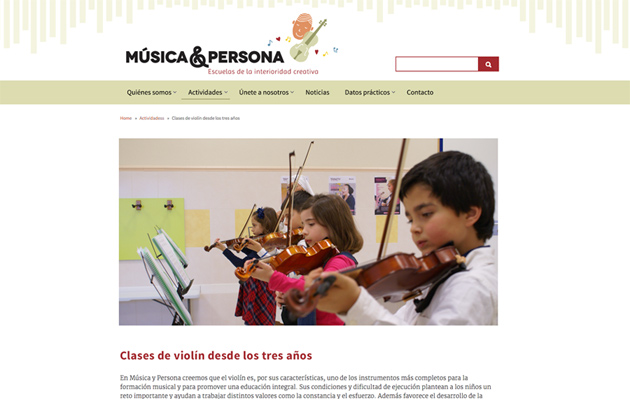Logo toegepast op de website van Música y Persona